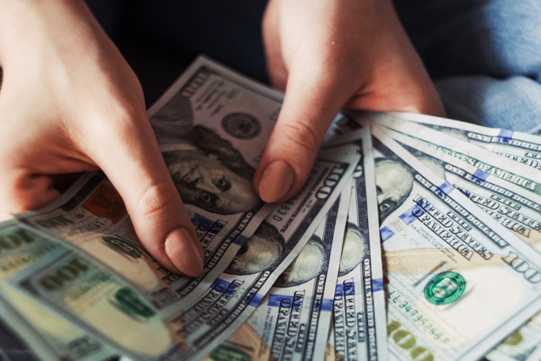 manifest money
